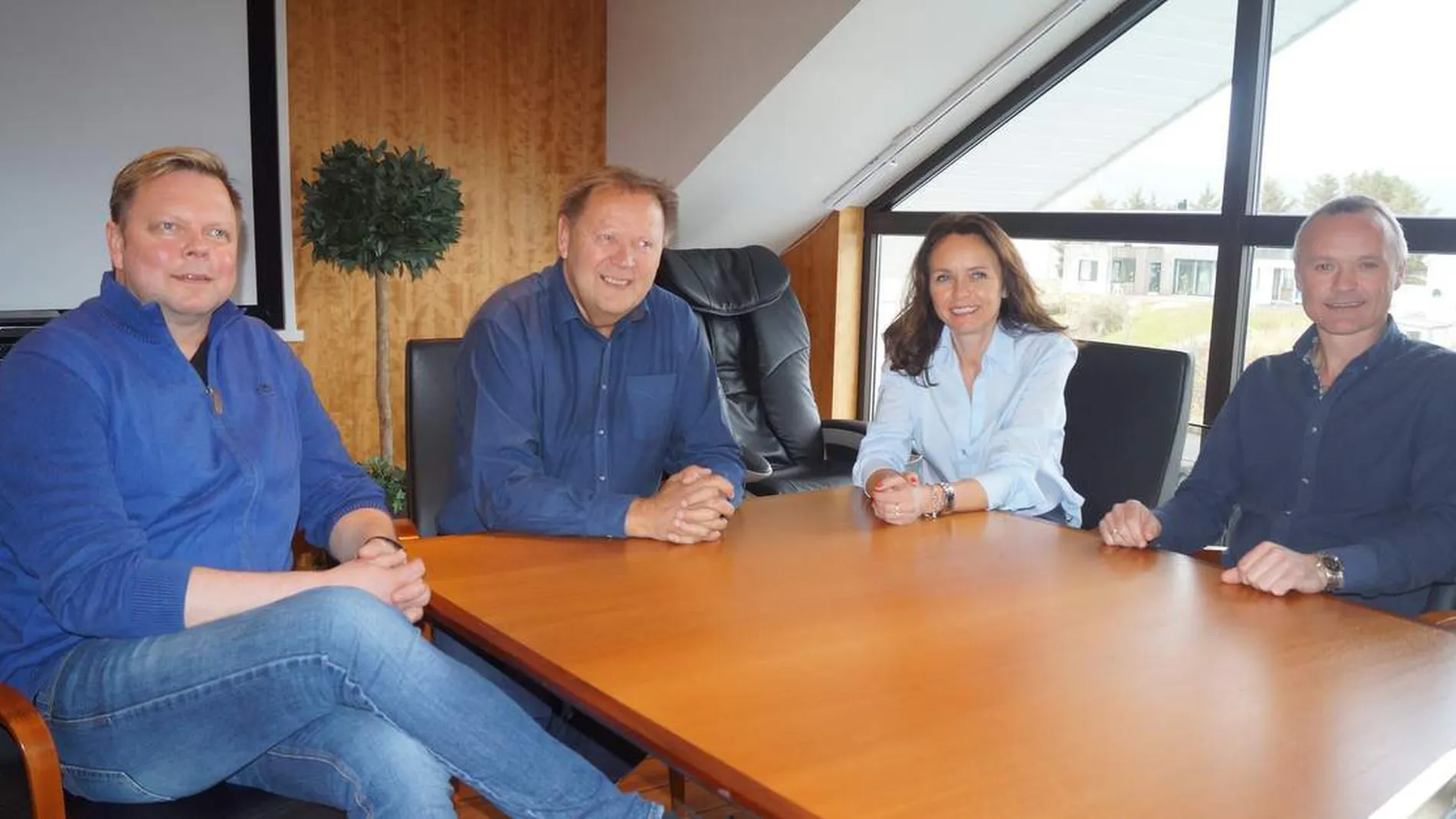 Sel Hopen og sikrar krigskasse til Rem Offshore