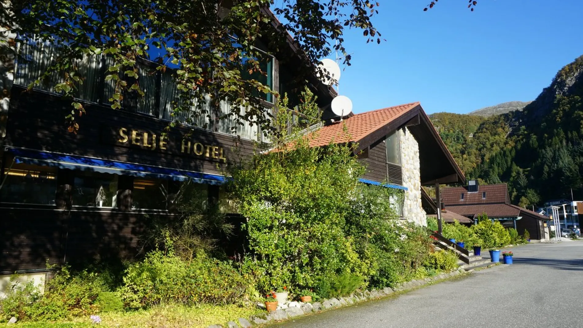 Vurderer konkurs for Selje Hotel