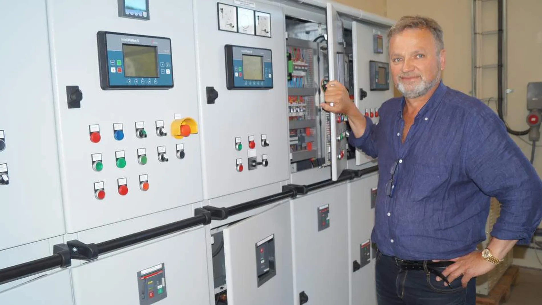 Trur paa store ordrar til hausten