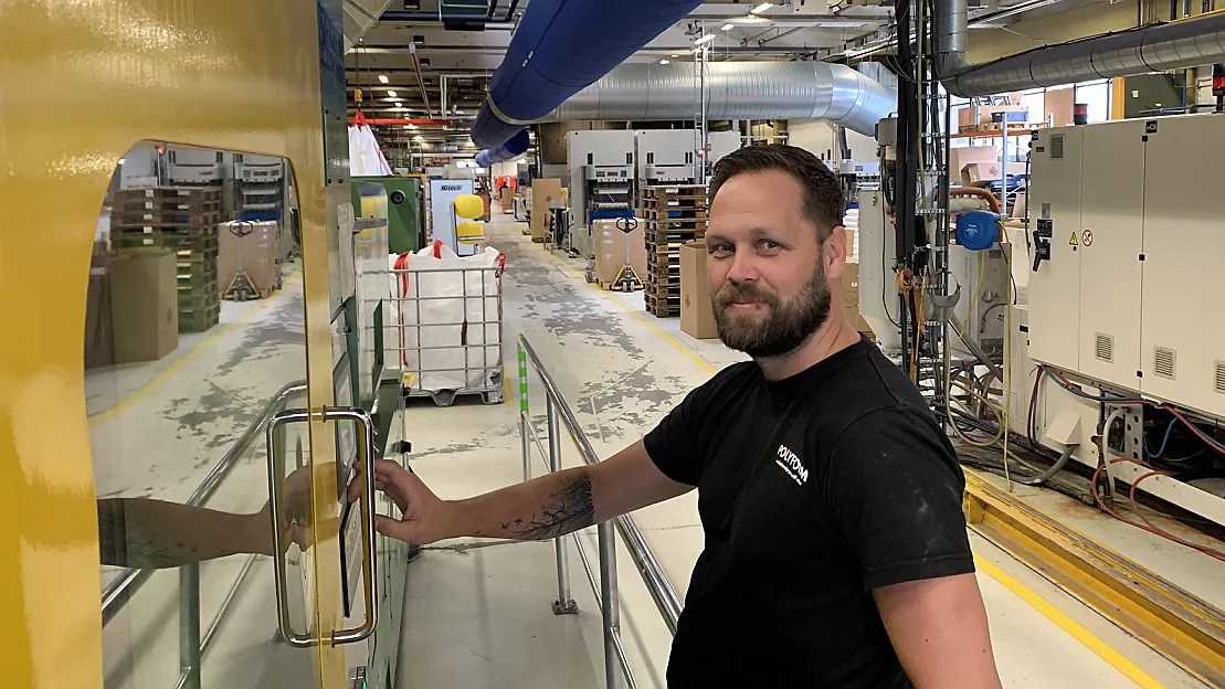 Tom Erik og kollegaene tek fagbrev paa jobben