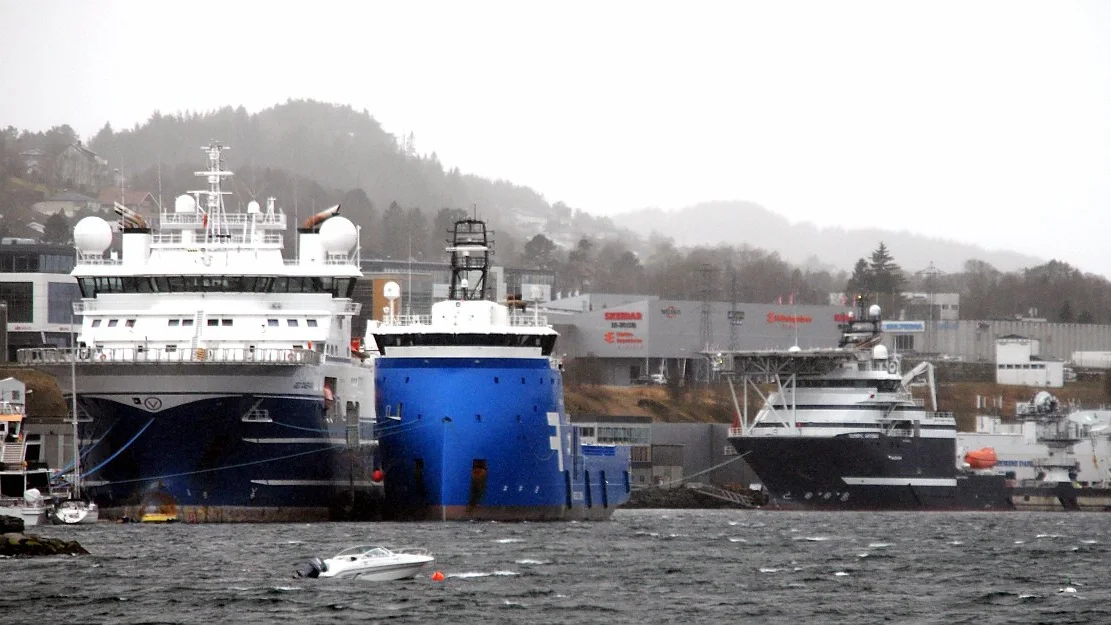 Har lagt Farland i opplag