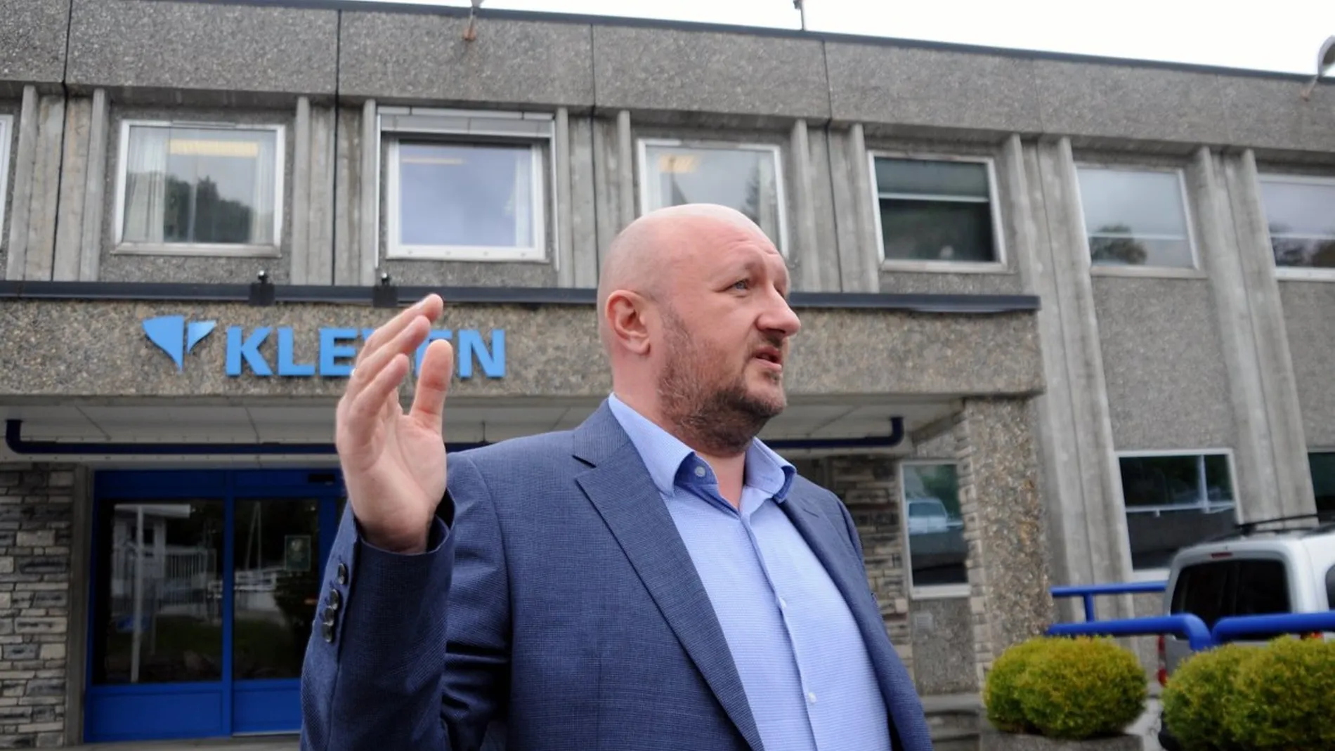 Vi maa beskytte vaare tilsette og selskapet