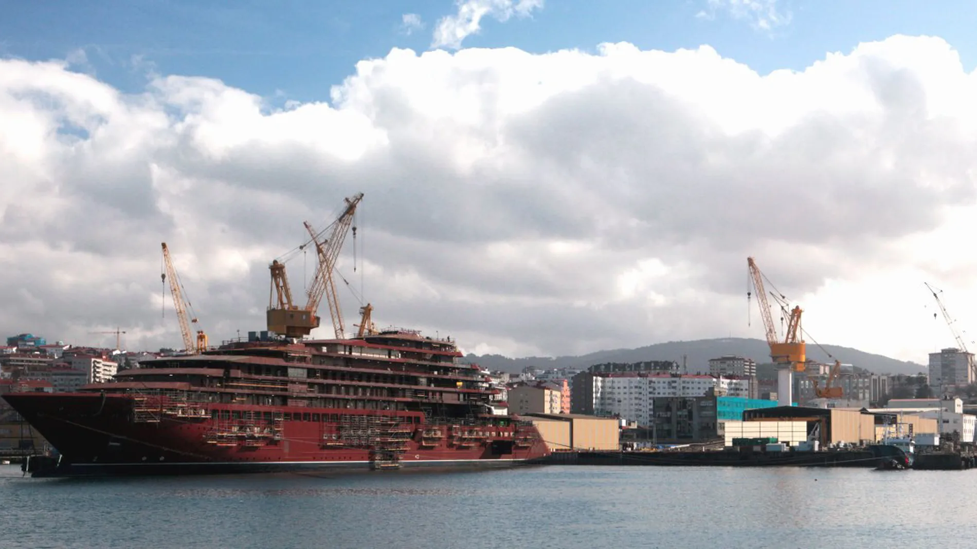 Dramatisk ved Havila Kystrutens spanske verft