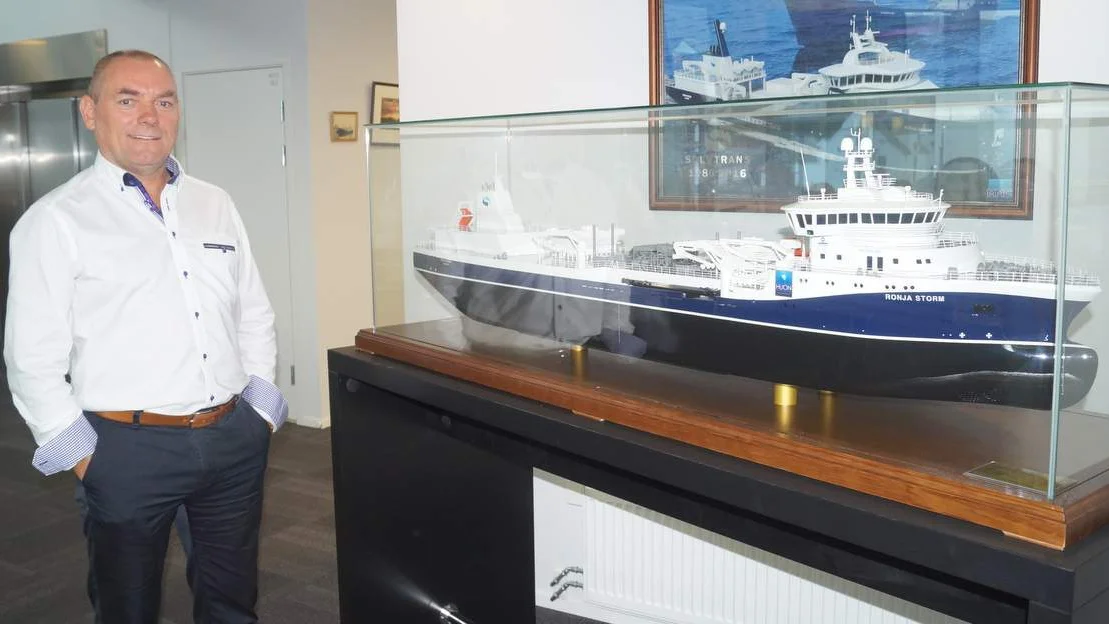 Feirar daap og nye kontraktar