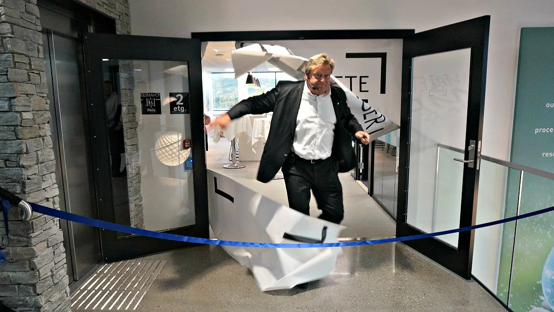 Dansk EU parlamentarikar med advarsel til Erna Solberg