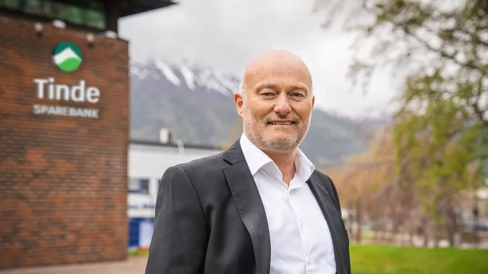 Jonny Engdahl Tinde Sparebank foto banken