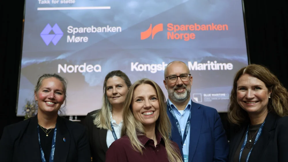 Fv Kristine Vethe Burud Trude Espedal Jensen Gunnar Galterud Gry Christensen Forsvarsmatriell Foran Juuni Vatne Klyngekonf 26 foto Ogne