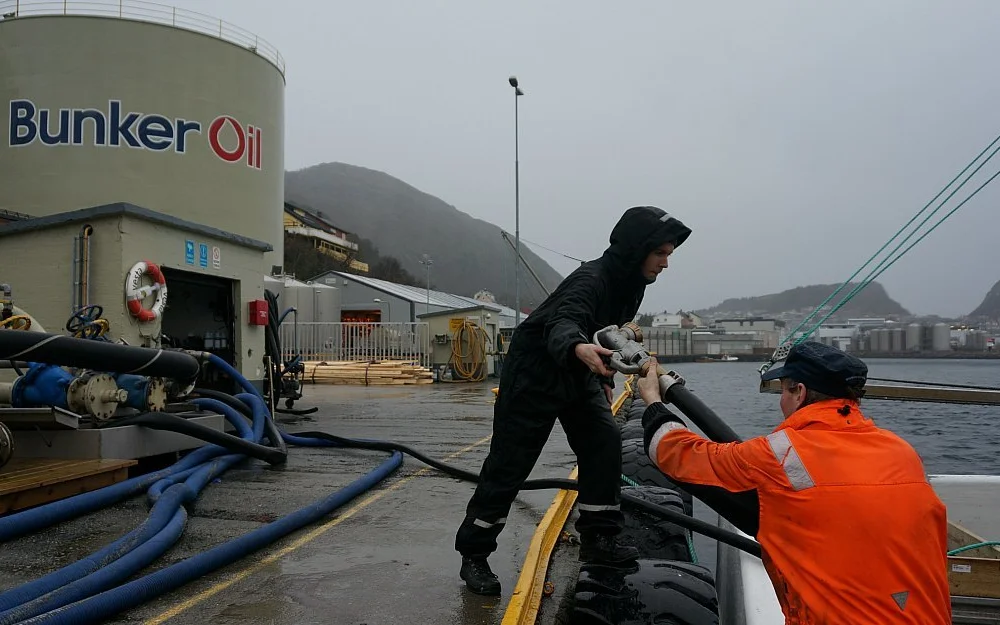 Bunker oil foto Ogne