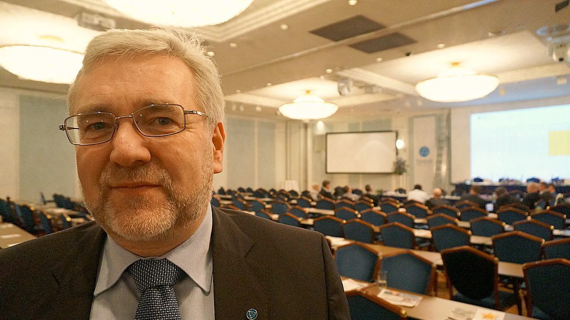 Roaldsnes ventar med nybygg